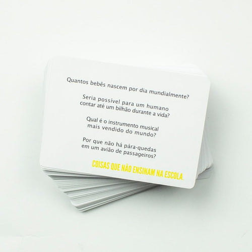 JOGOS DE CARTAS HYGGE COISAS QUE NAO ENSINAM NA ESCOLA - Magnolia Iguatemi Esplanada