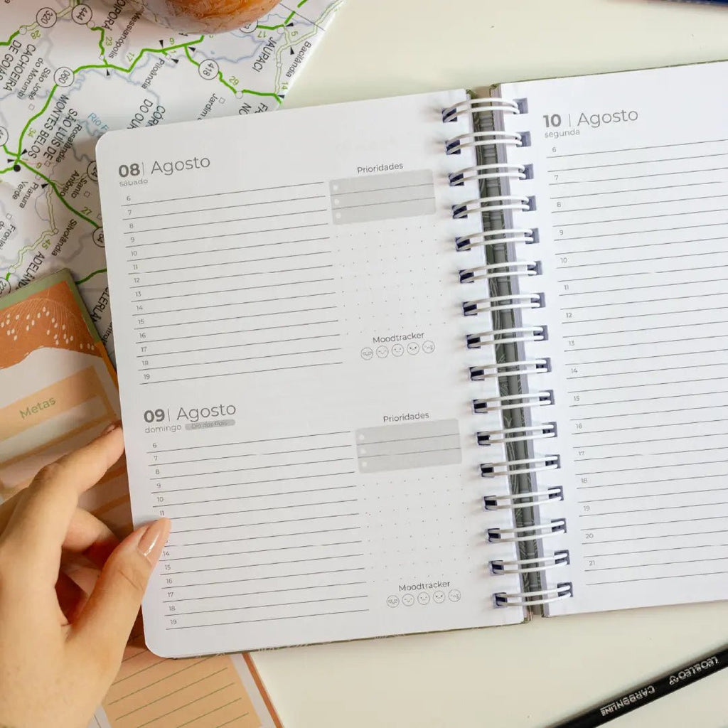 PLANNER DIARIO 2026 MAGNOLIA BOHO DOBRADURA - Magnolia Iguatemi Esplanada