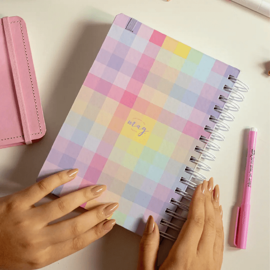 PLANNER DIARIO 2026 MAGNOLIA CANDY CHESS - Magnolia Iguatemi Esplanada