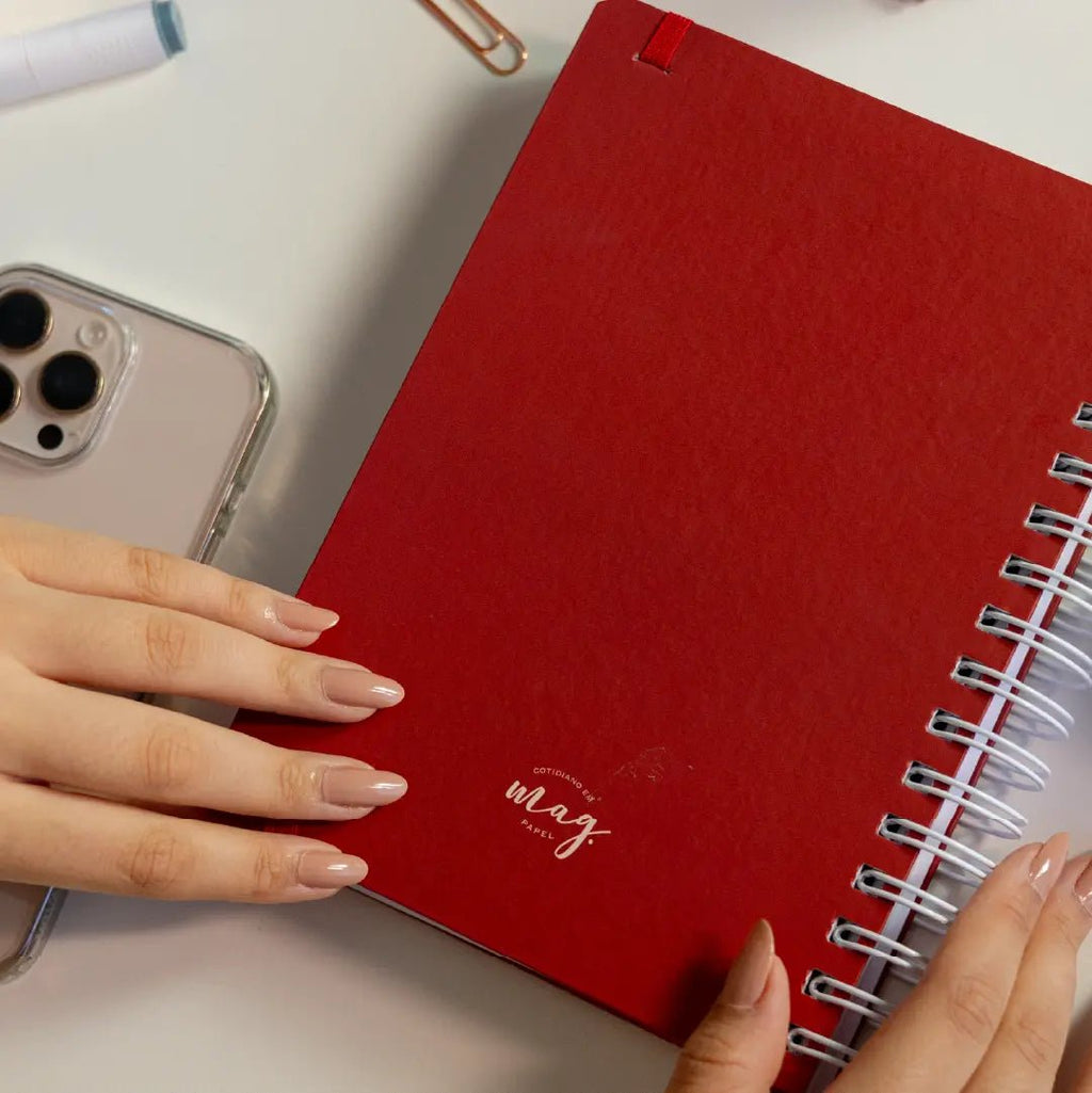 PLANNER DIARIO 2026 MAGNOLIA LOVE RED - Magnolia Iguatemi Esplanada